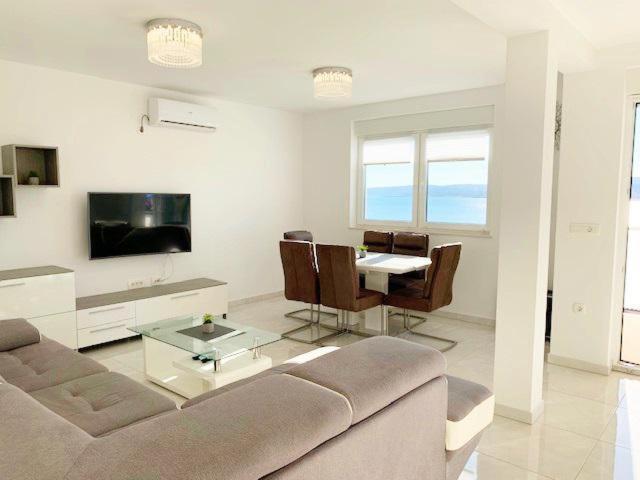 Luxury App Anna Apartment Crikvenica Exterior foto